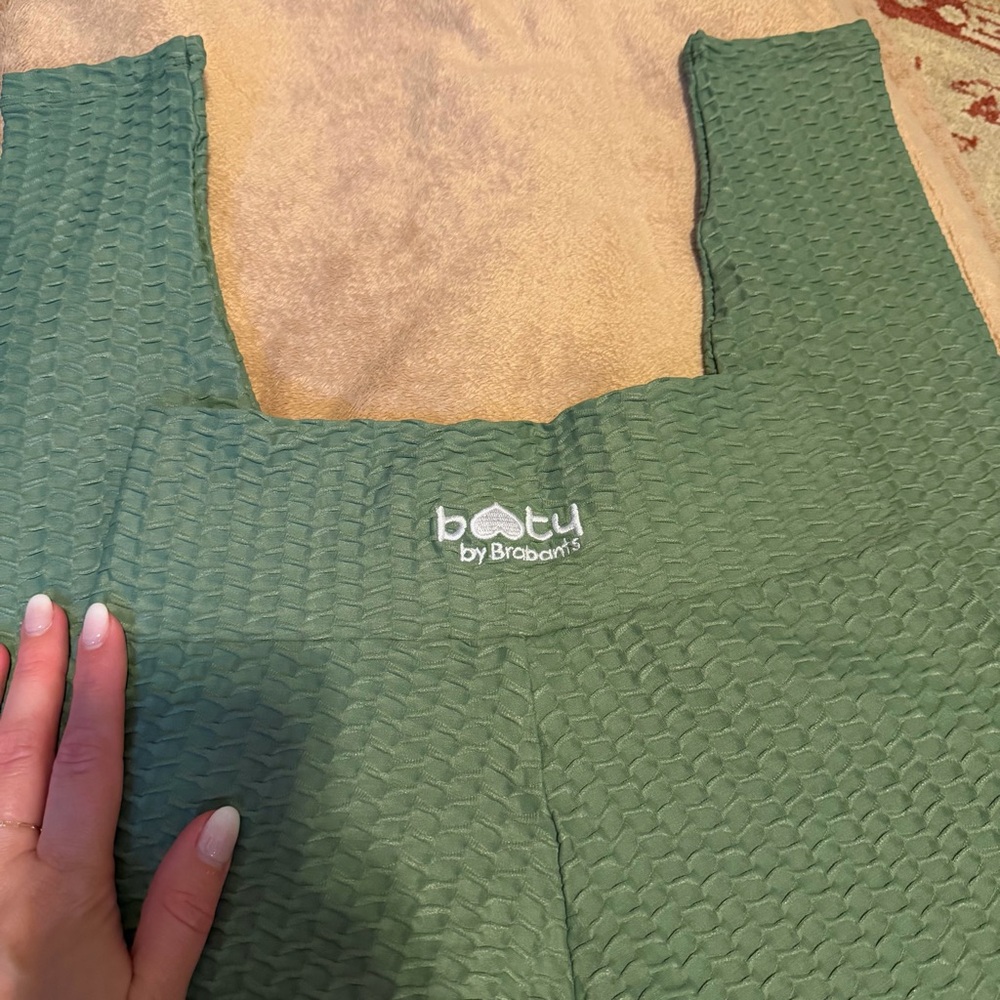 Booty by Brabant's Green Textured Leggings